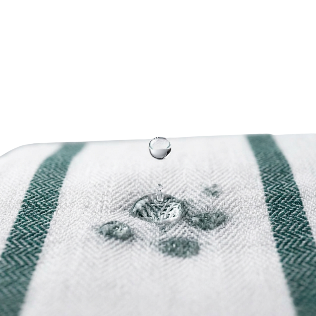 Zapi Home Premium Cotton Towel 152x76 cm — 100% Pure Cotton Handloom Towel, Lightweight Quick Dry, Large Travel & Spa Towel, Heritage Kerala